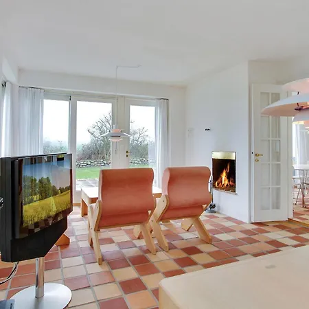 In With Sauna בית נופש *